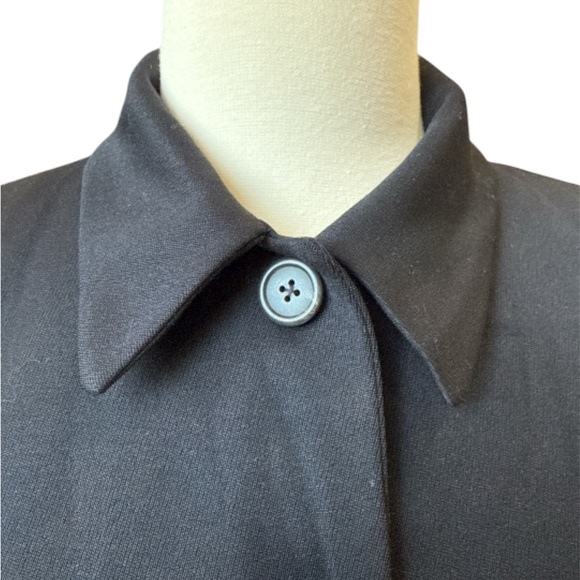 Ralph Lauren Women's 100% wool size 6 Classic Black Blazer - Picture 3 of 9